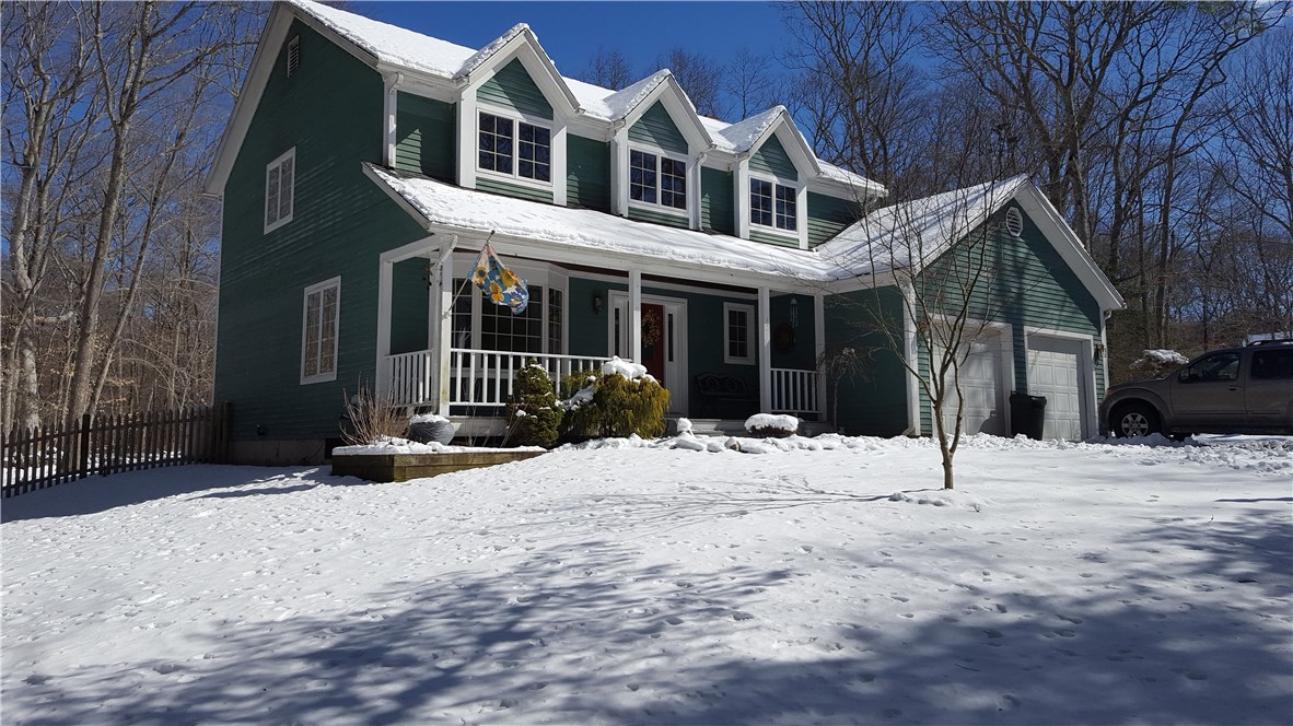 Privately situated on 5 acres