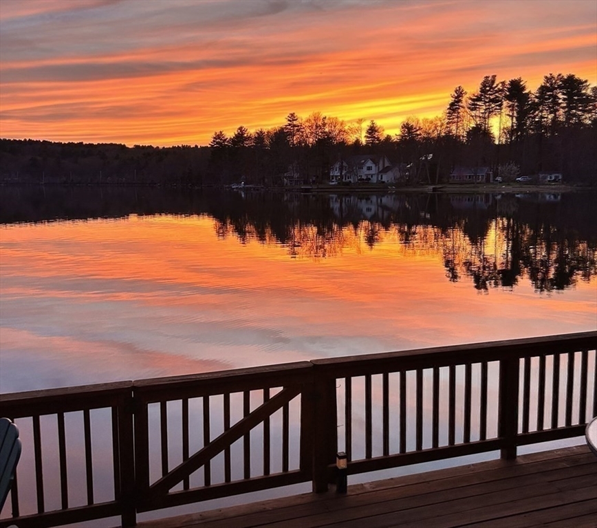 a view of balcony and mountain view