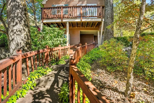 $1,399,900 | 28 Downey Street, Hopkinton, MA 01748