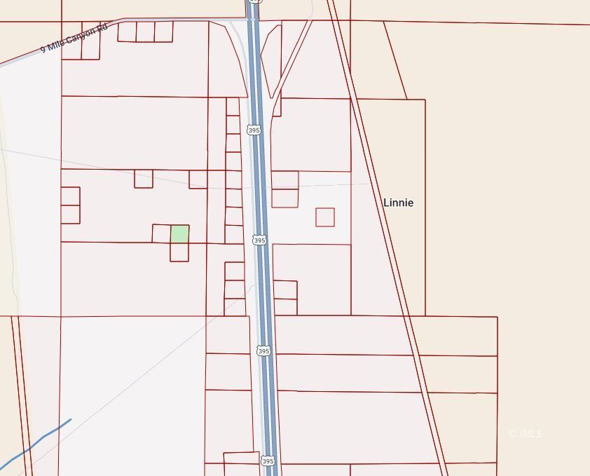 395 Us Inyokern, CA 93527 - Photo 2 of 4 a picture of door with a outdoor space