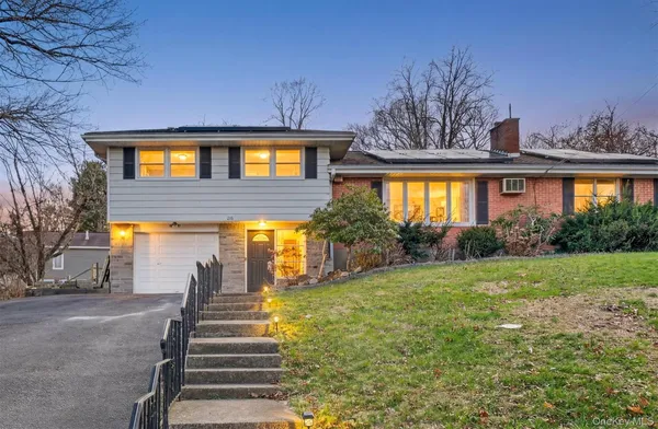 $465,000 | 216 Edgewood Drive North, Newburgh, NY 12550