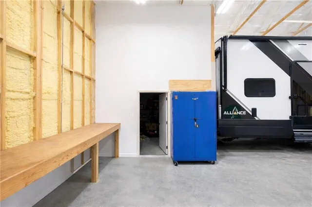 $759,000 | 1044 Southwest 101st Road, Chilhowee, MO 64733