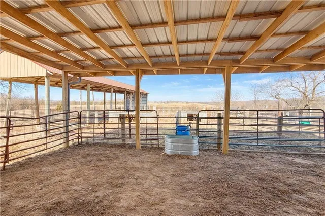 $759,000 | 1044 Southwest 101st Road, Chilhowee, MO 64733