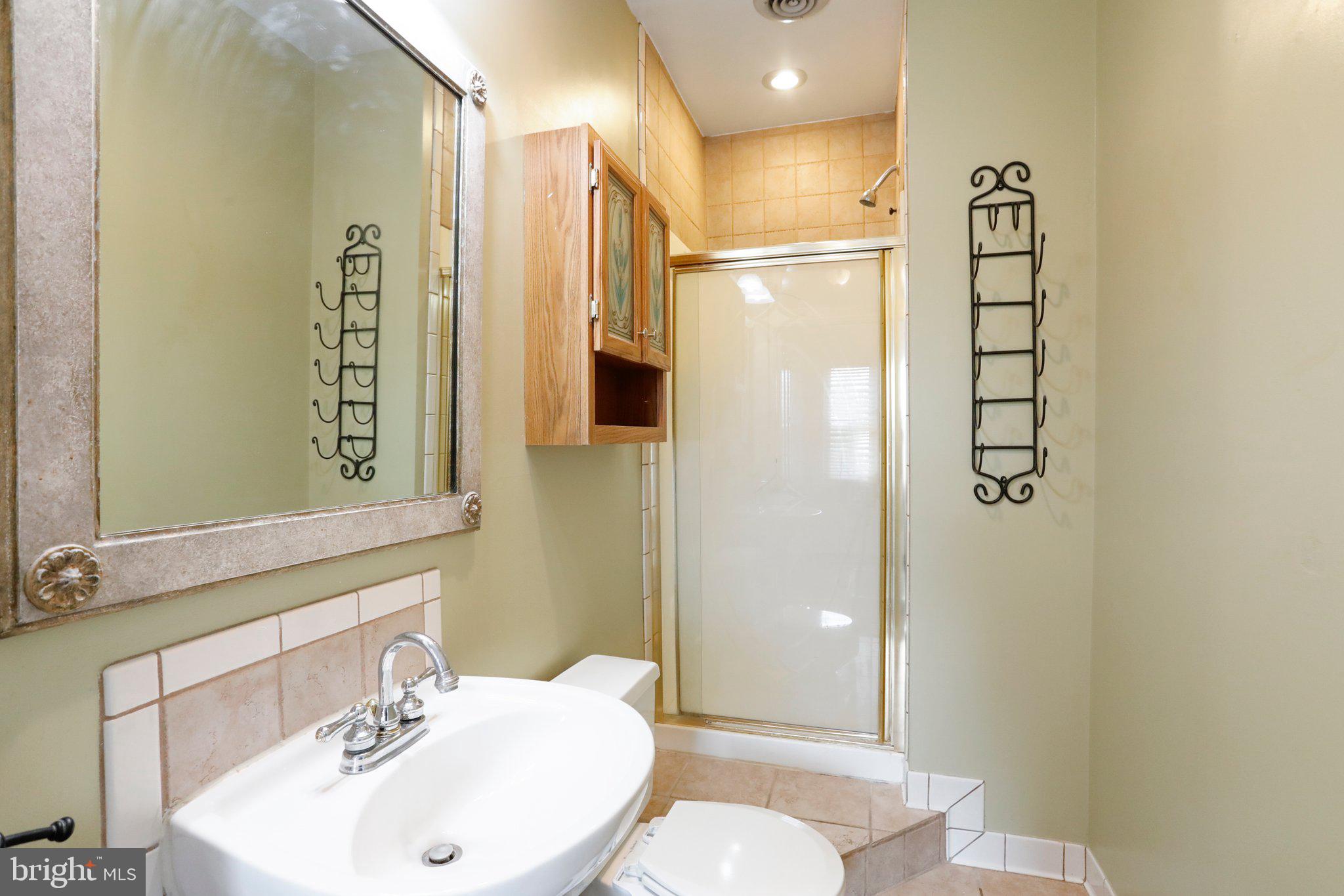 425 West Martin Street Martinsburg, WV 25401 - Photo 22 of 30