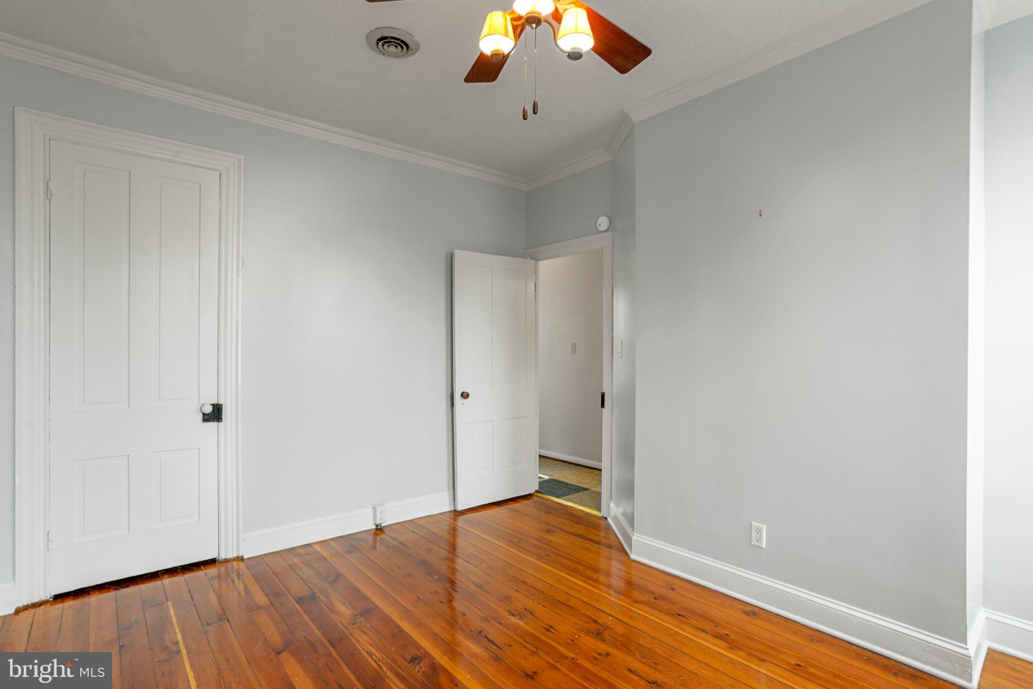 425 West Martin Street Martinsburg, WV 25401 - Photo 25 of 30