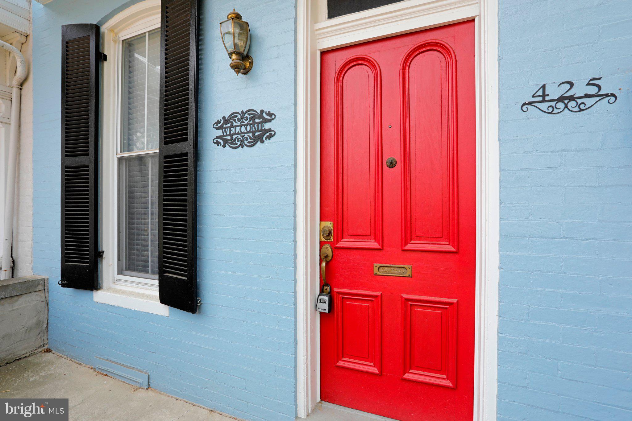 425 West Martin Street Martinsburg, WV 25401 - Photo 4 of 30