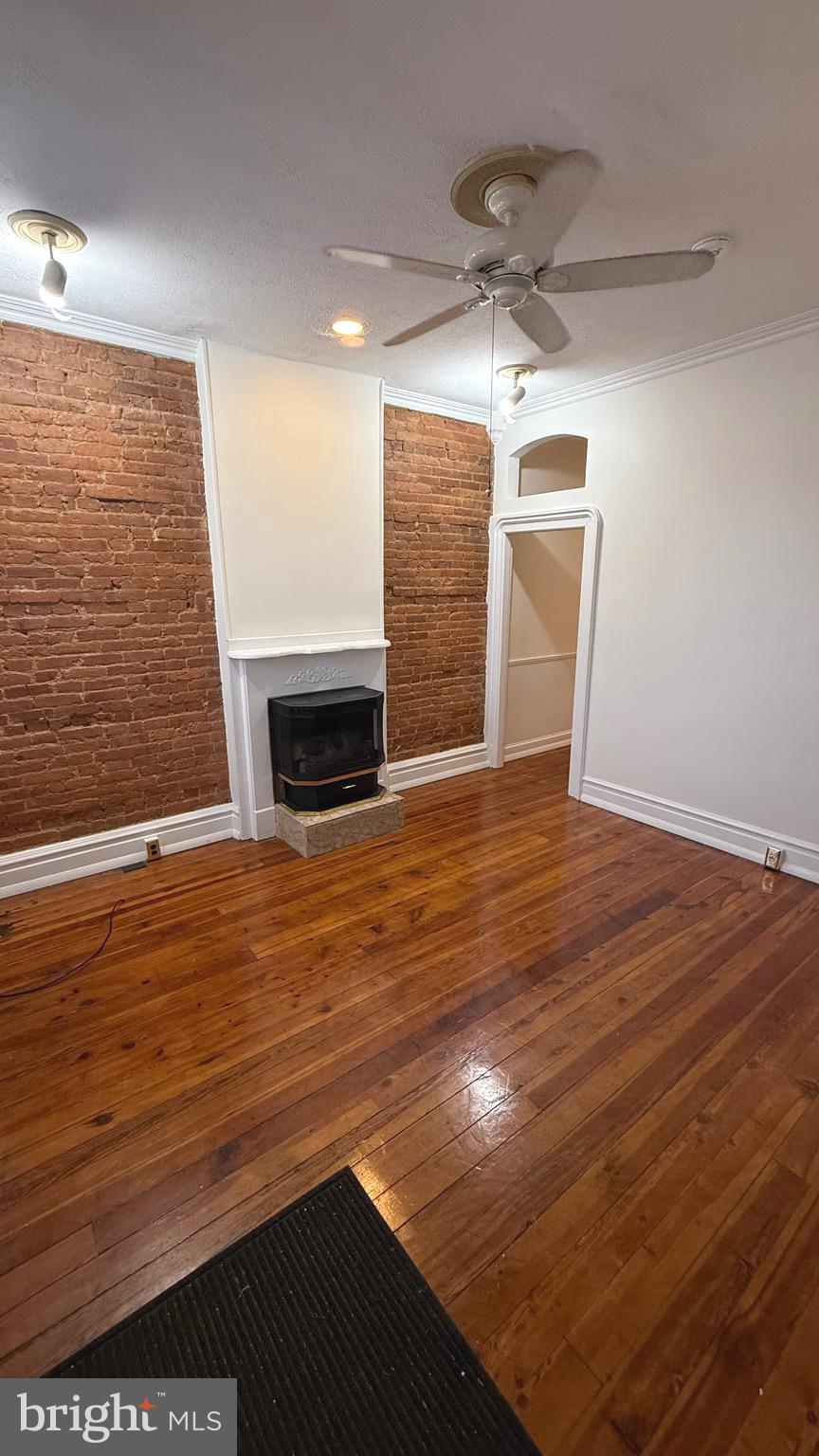 425 West Martin Street Martinsburg, WV 25401 - Photo 5 of 30