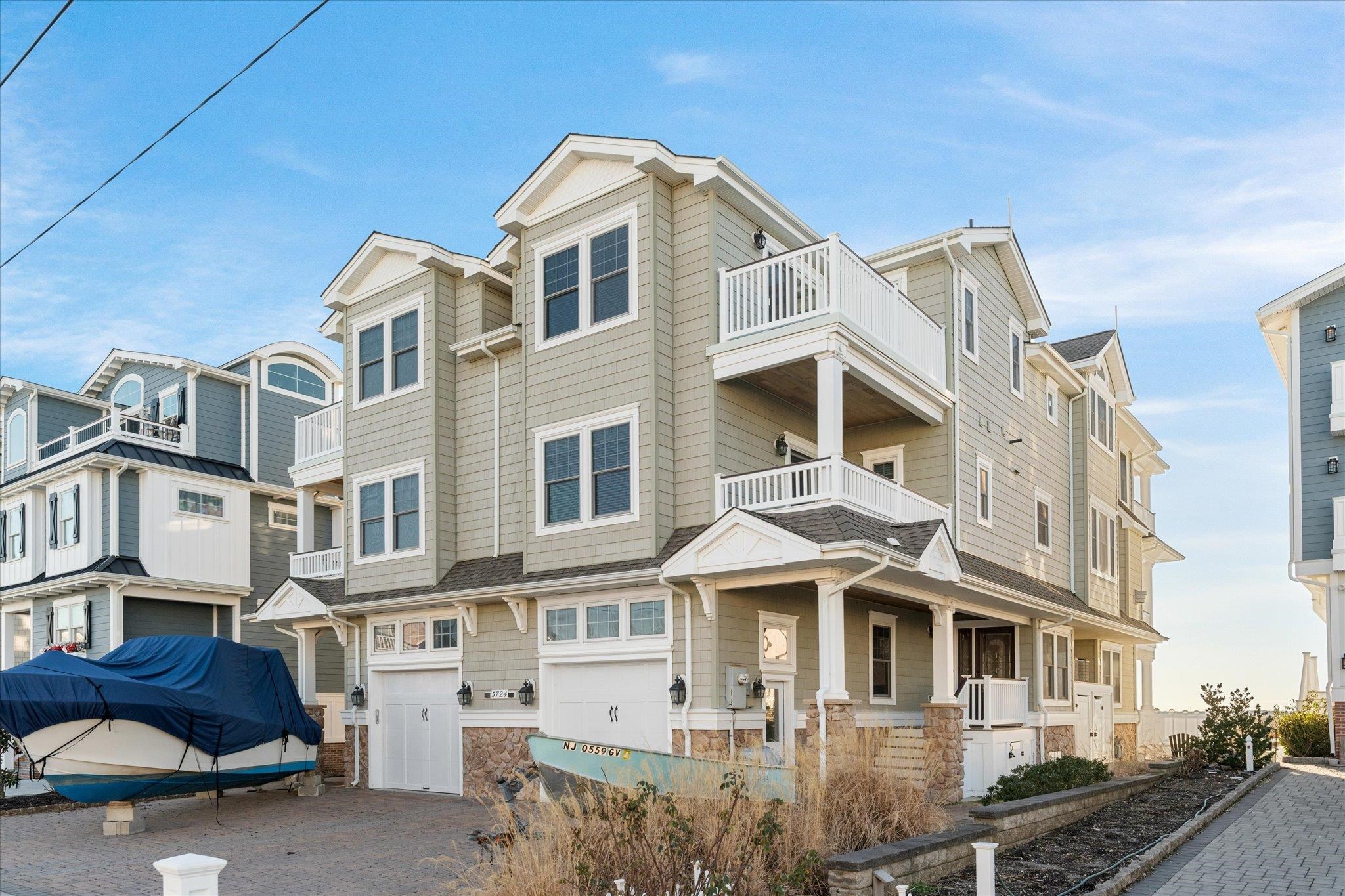 5724 North Sounds Unit NORTH