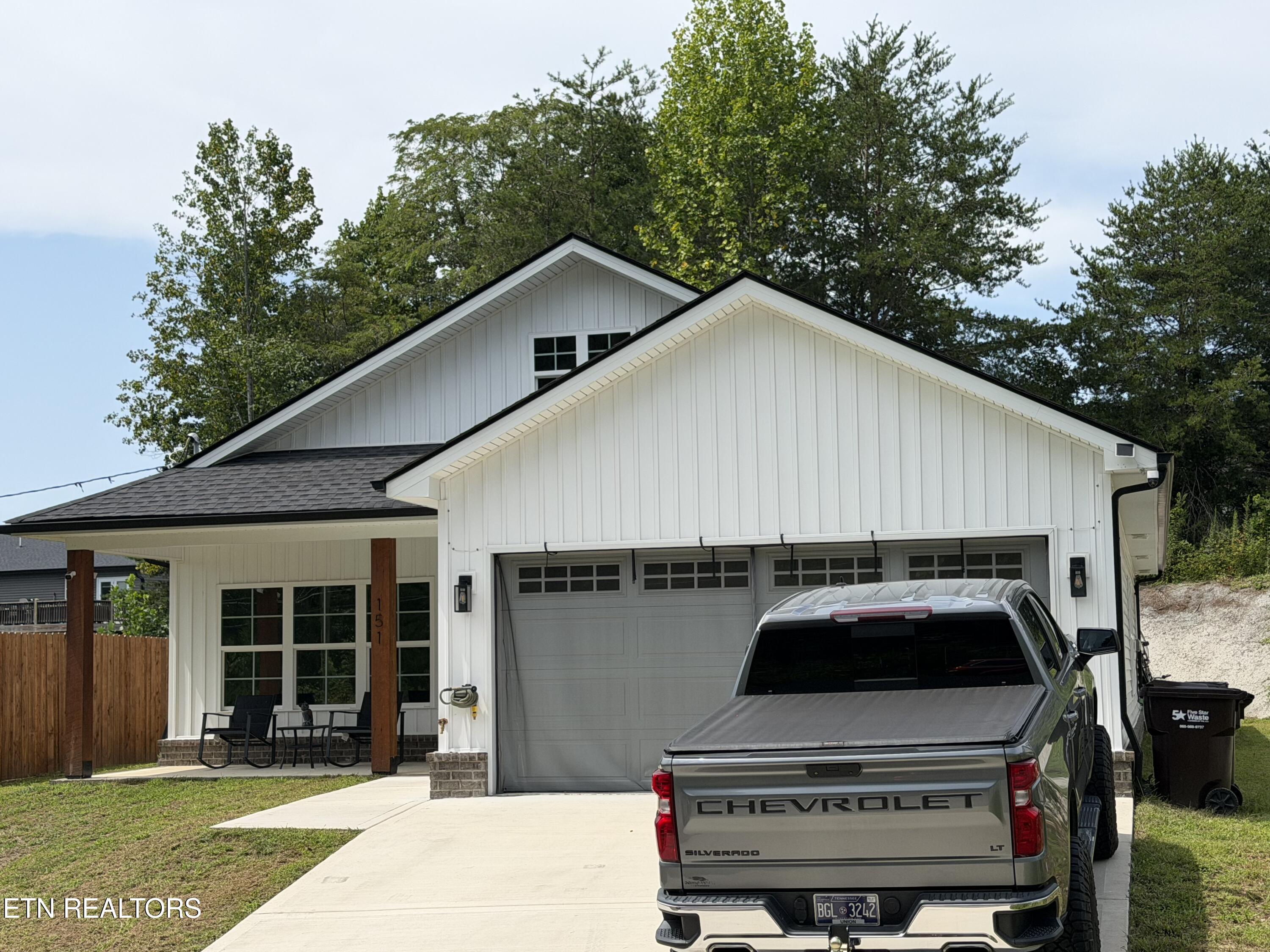 151 Signet Lane Maynardville, TN 37807 - Photo 1 of 14 IMG_7640