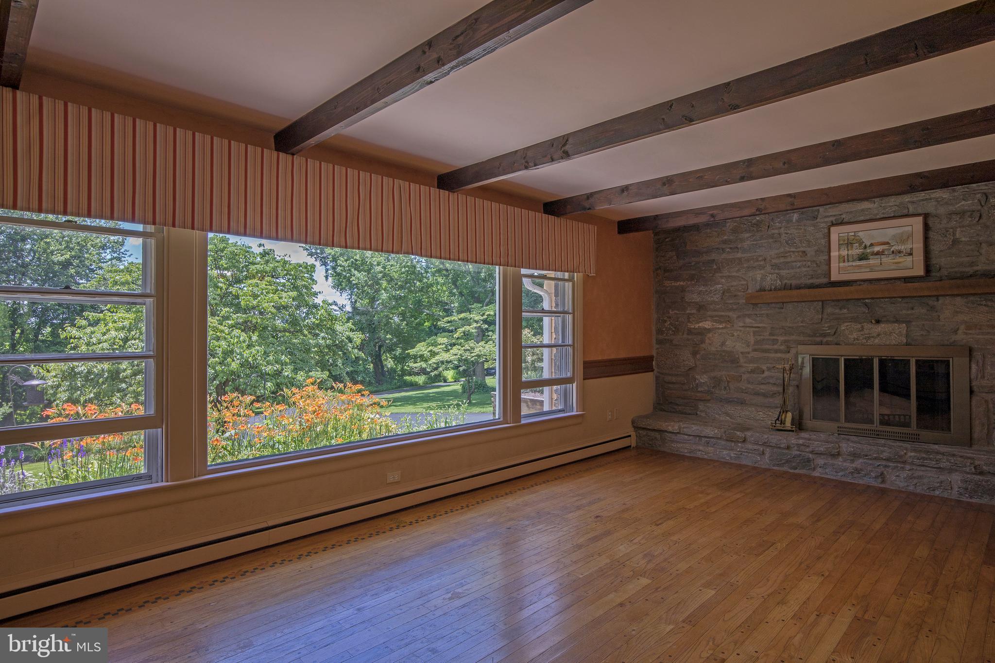 975 Limekiln Road Doylestown, PA 18901 - Photo 22 of 47 Living Room with a Garden View