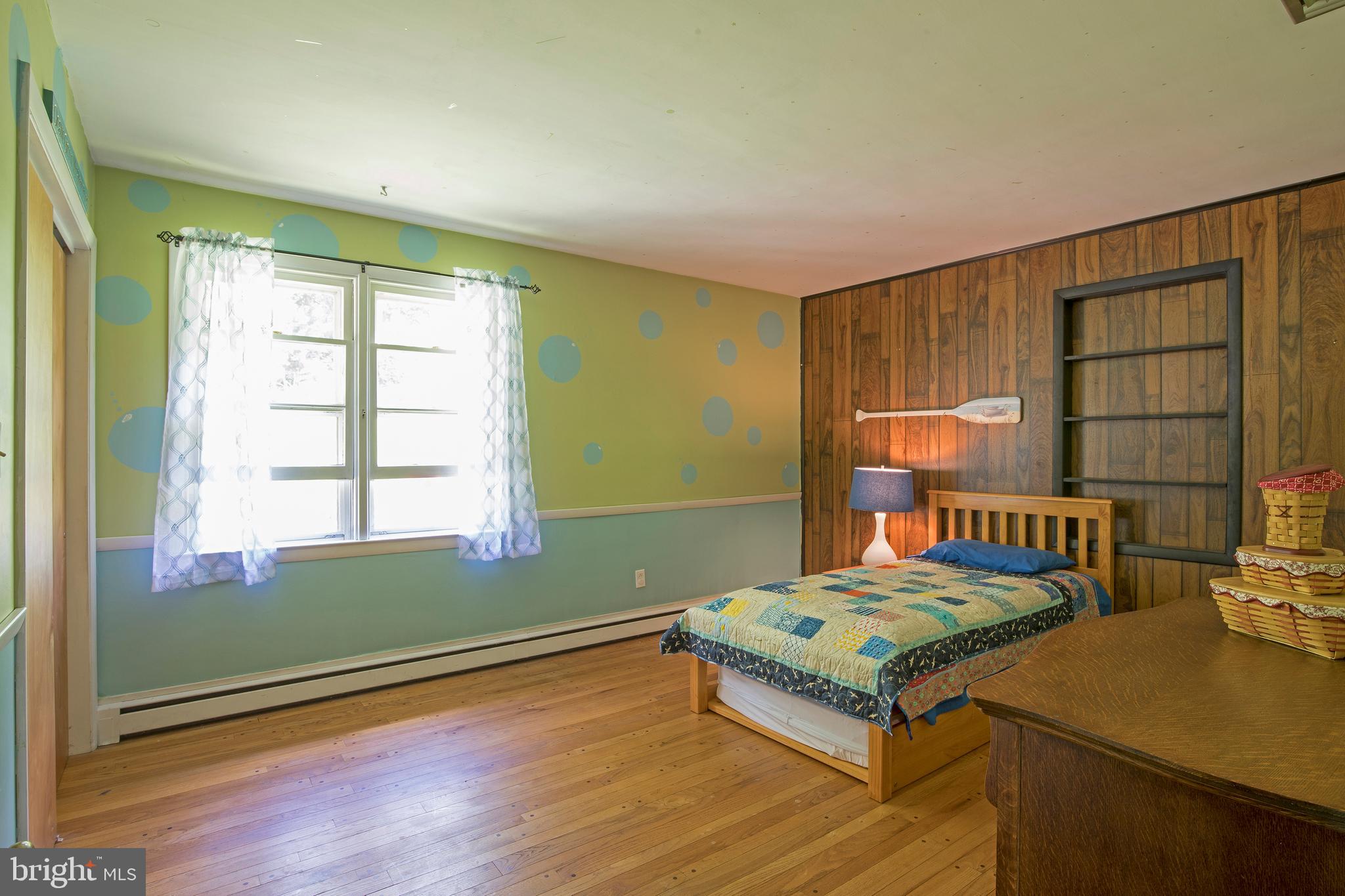 975 Limekiln Road Doylestown, PA 18901 - Photo 37 of 47 Bedroom 3