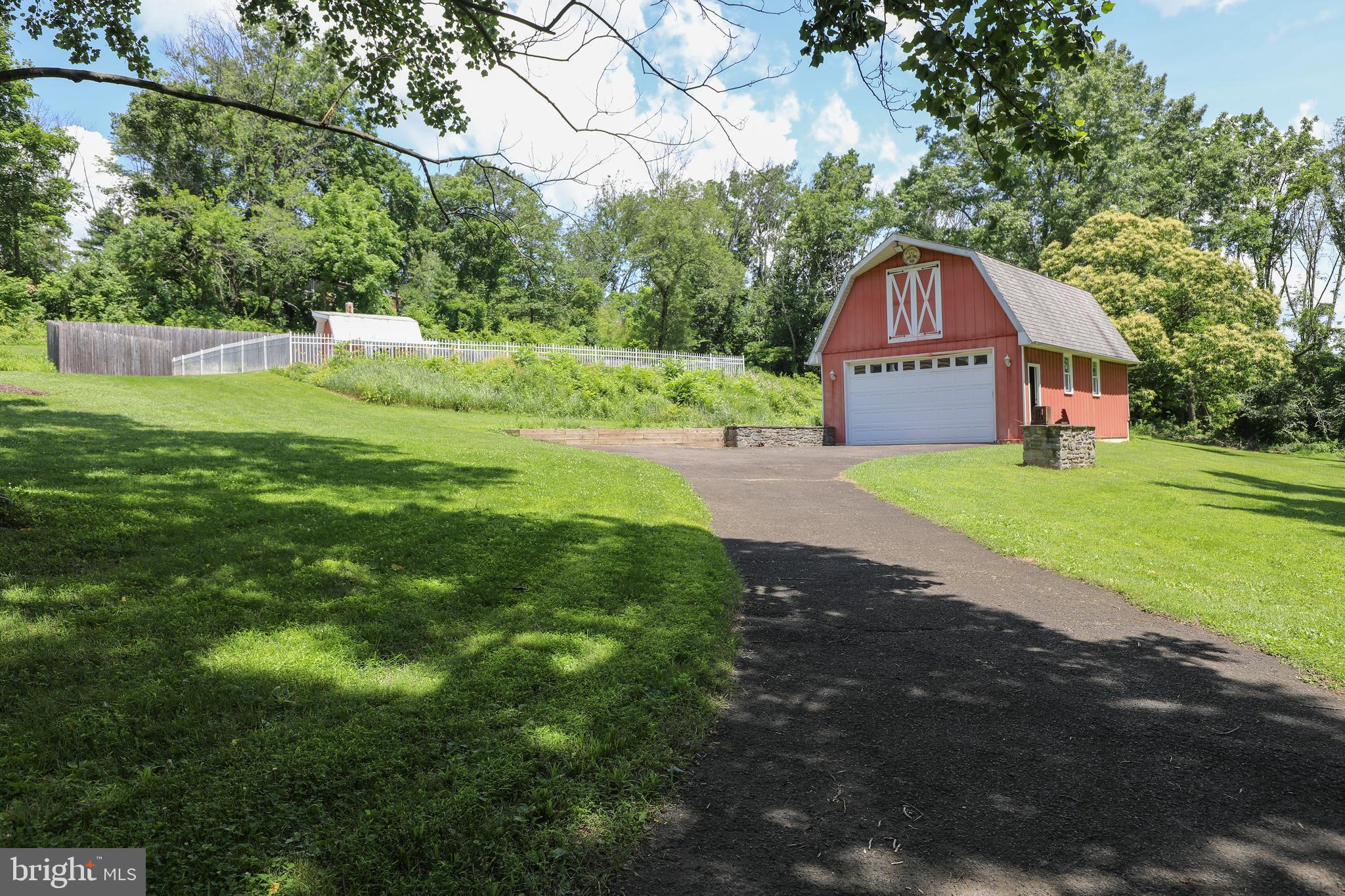 975 Limekiln Road Doylestown, PA 18901 - Photo 5 of 47 Additional detached Garage/Barn