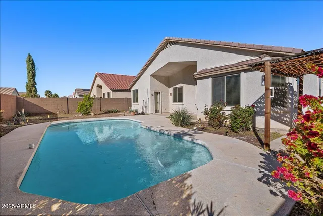 a picture of floor plan