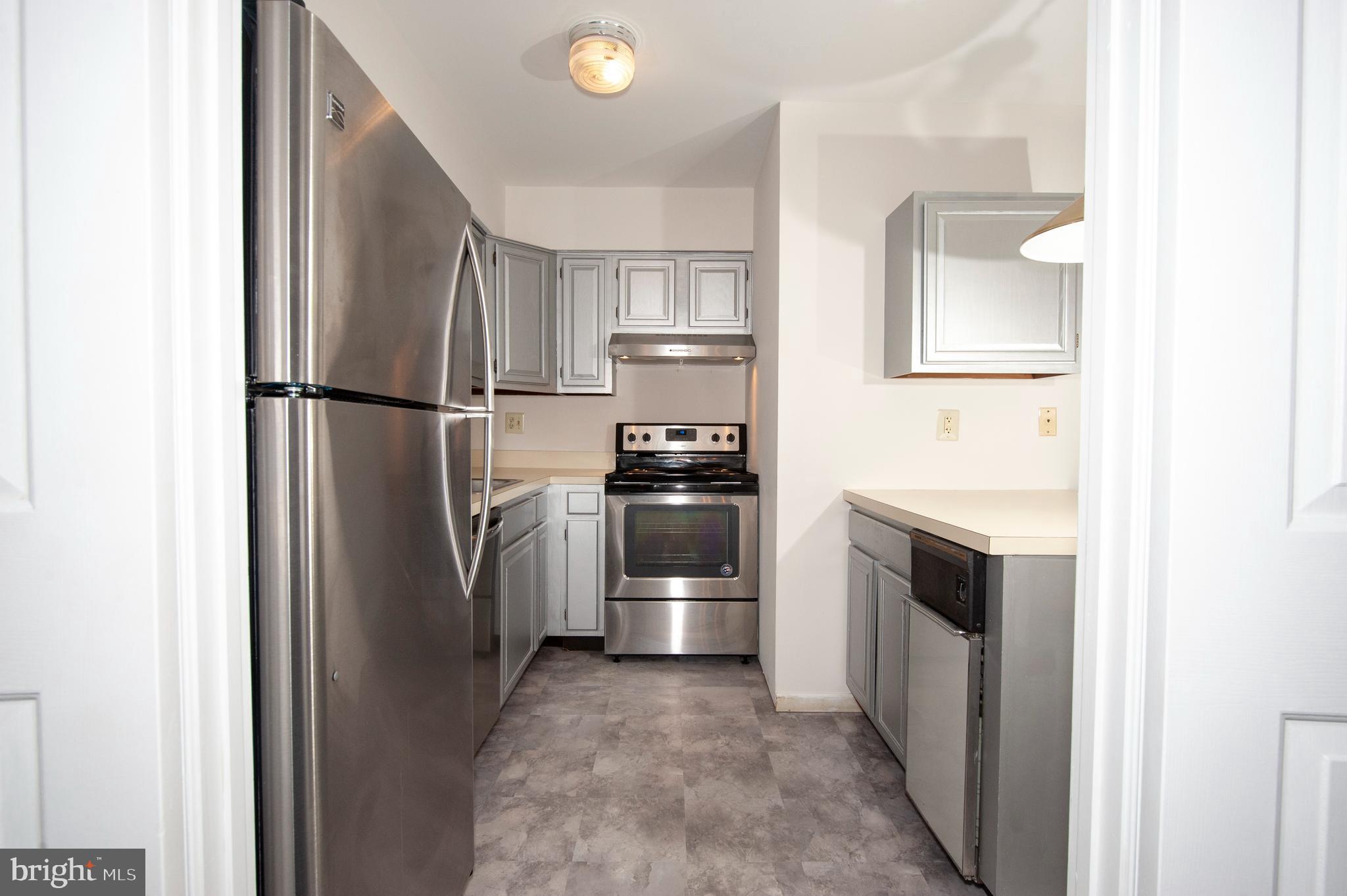 403 Eagle Road Wayne, PA 19087 - Photo 8 of 27