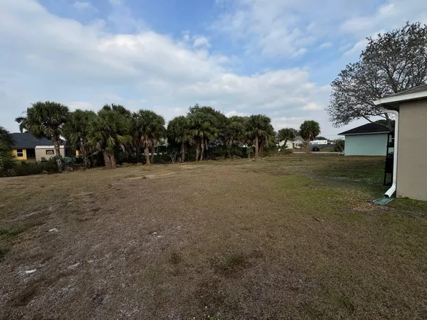 $3,000 | Undisclosed Address, Port St. Lucie, FL 34953