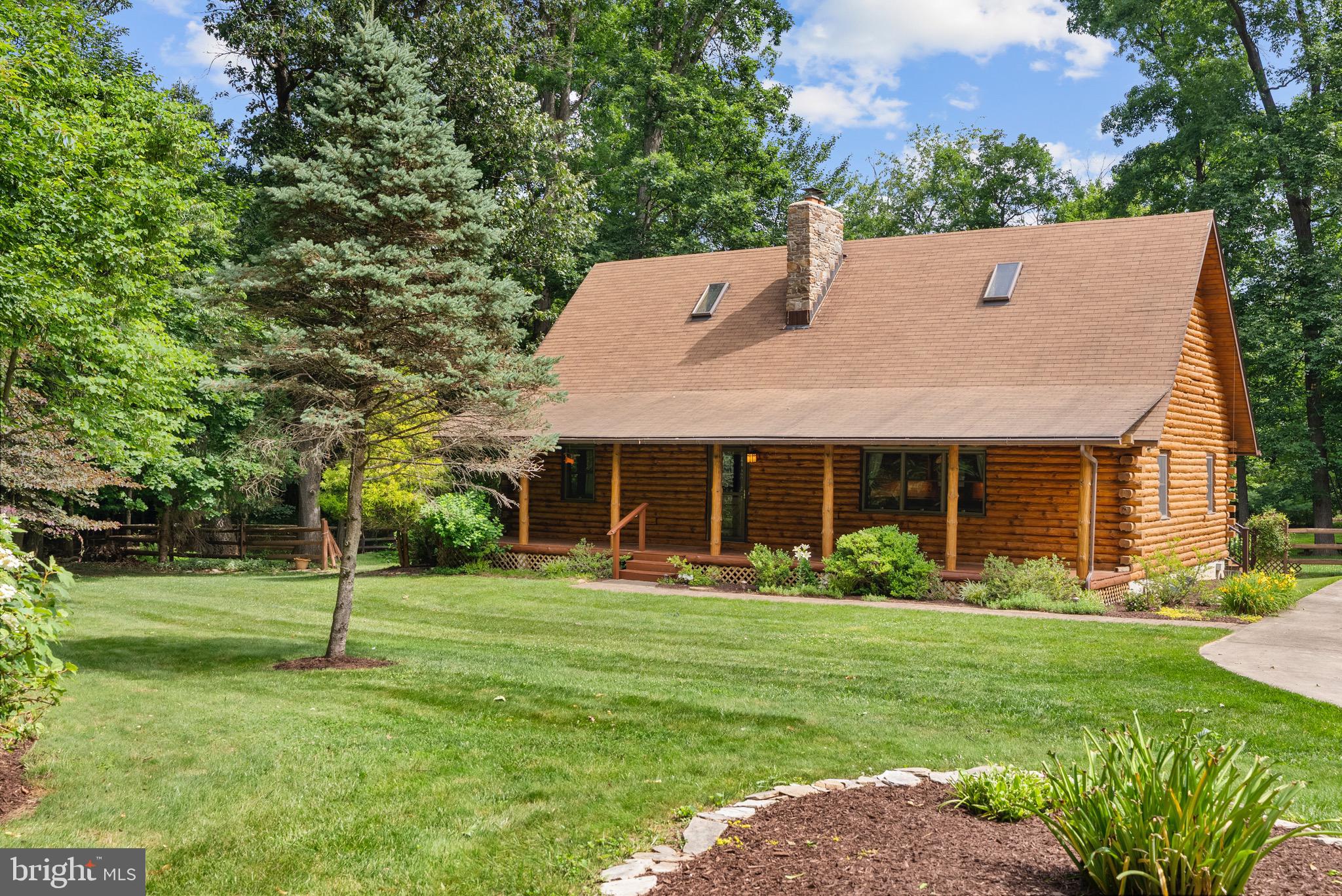 4911 Bushey Road Sykesville, MD 21784 - Photo 3 of 45