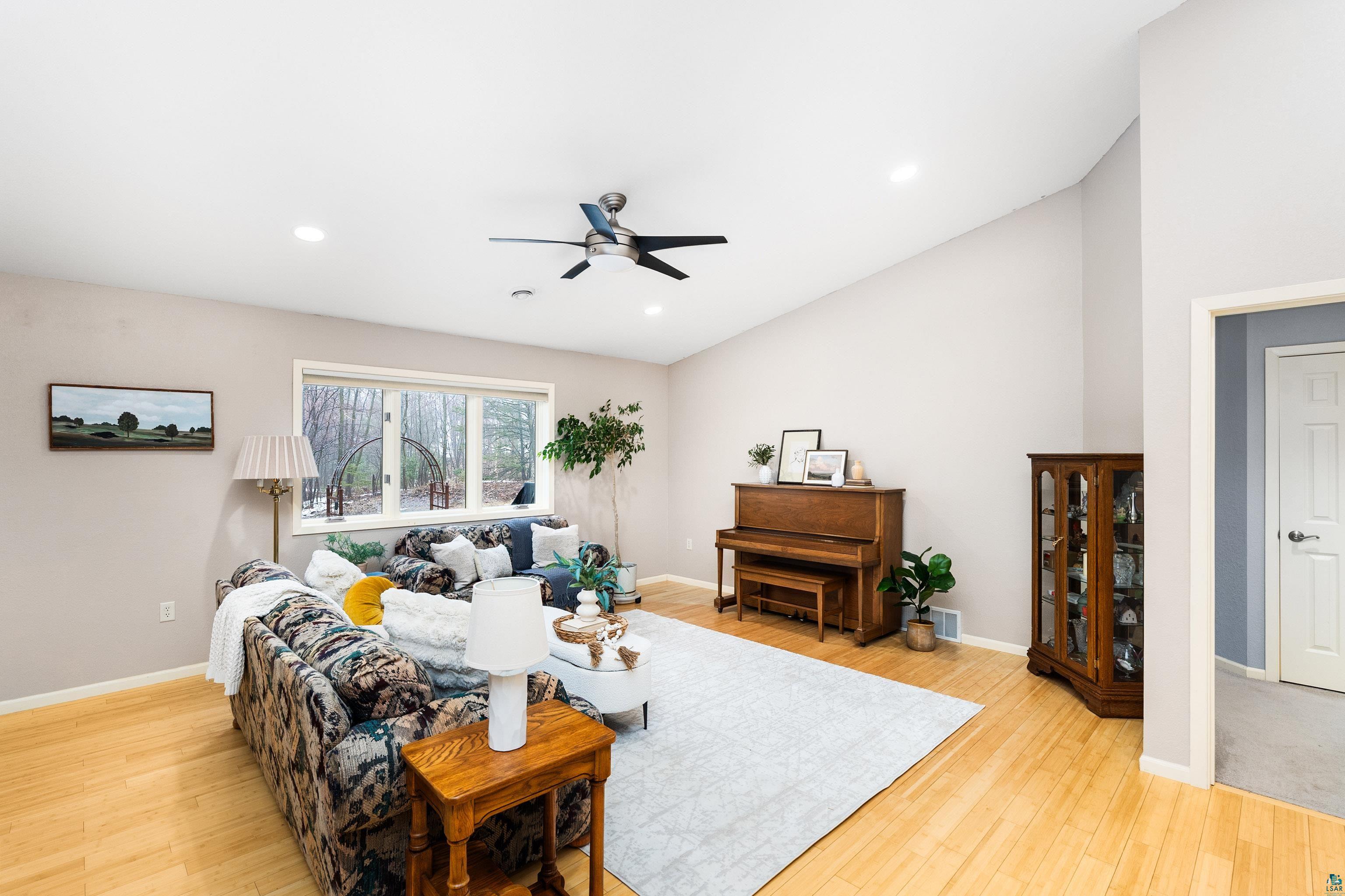 1113 Butternut Avenue, Unit 1113 Duluth, MN 55811 - Photo 19 of 41