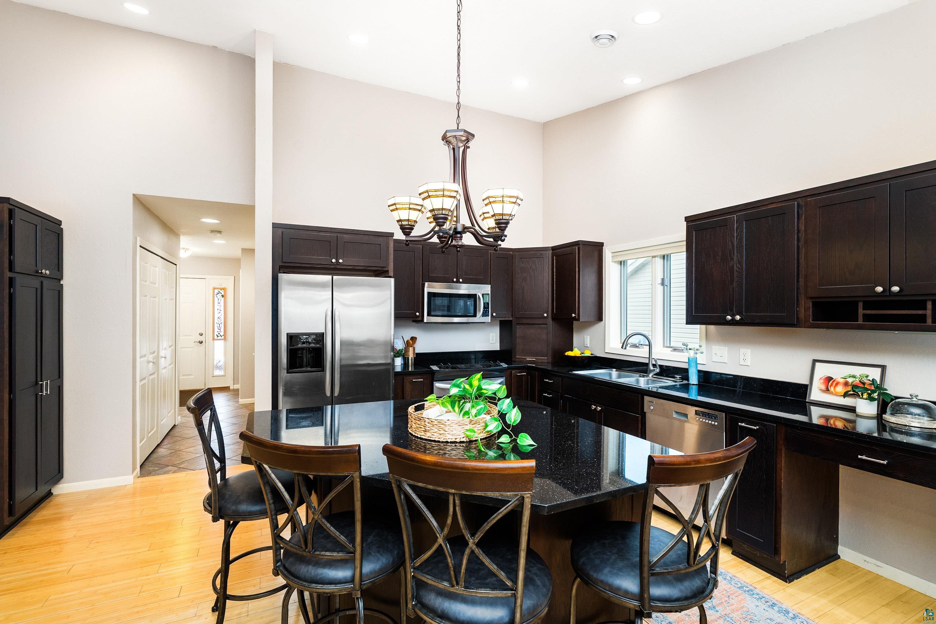 1113 Butternut Avenue, Unit 1113 Duluth, MN 55811 - Photo 9 of 41