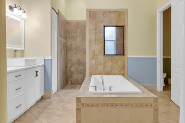 $7,100 | 12121 70th Place North, West Palm Beach, FL 33412