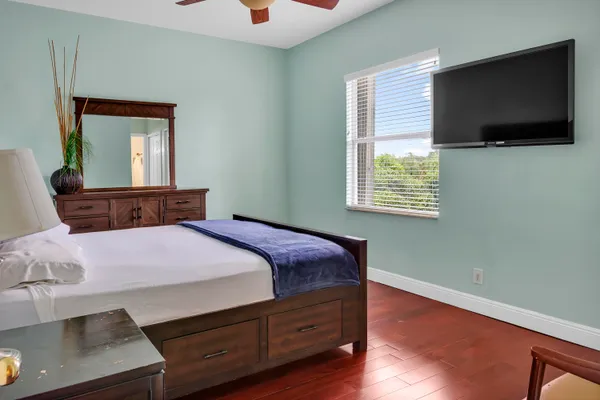 $7,100 | 12121 70th Place North, West Palm Beach, FL 33412