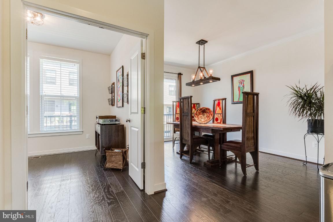 42361 Chapel Gate Terrace Brambleton, VA 20148 - Photo 12 of 54