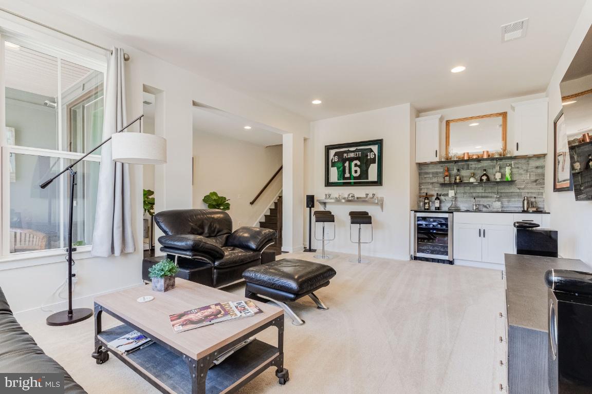 42361 Chapel Gate Terrace Brambleton, VA 20148 - Photo 8 of 54