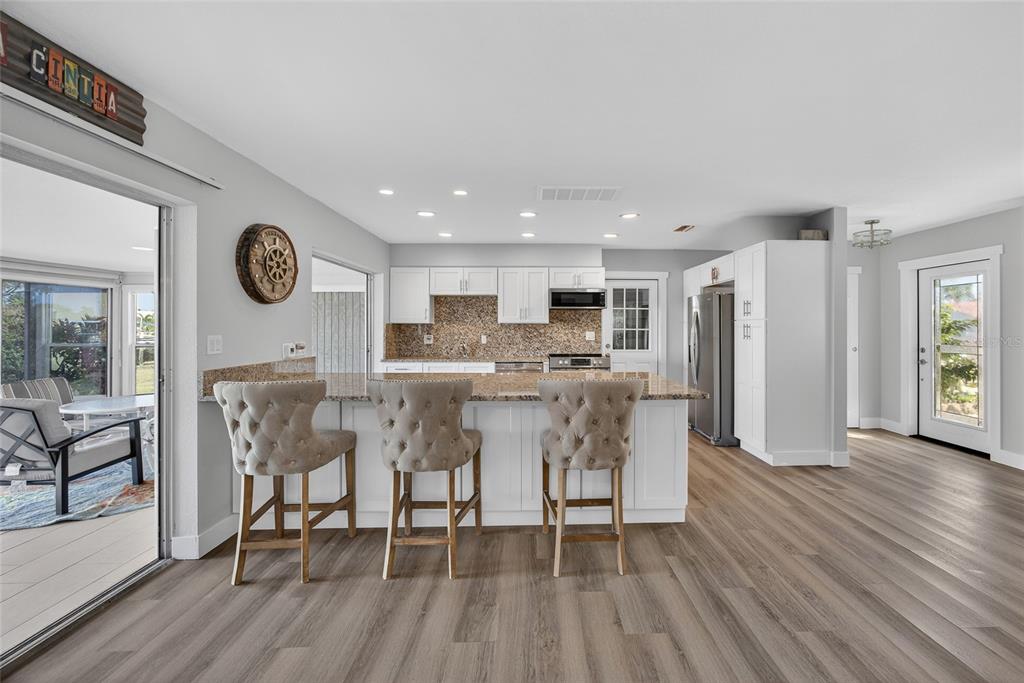 523 Vía Cintia Punta Gorda, FL 33950 - Photo 14 of 34