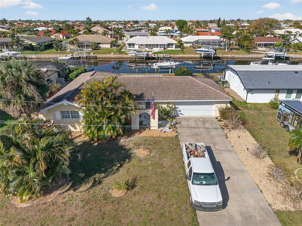 523 Vía Cintia Punta Gorda, FL 33950 - Photo 2 of 34