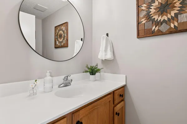 $285,000 | 16369 Elm Creek Lane, Unit 7049, Lakeville, MN 55044