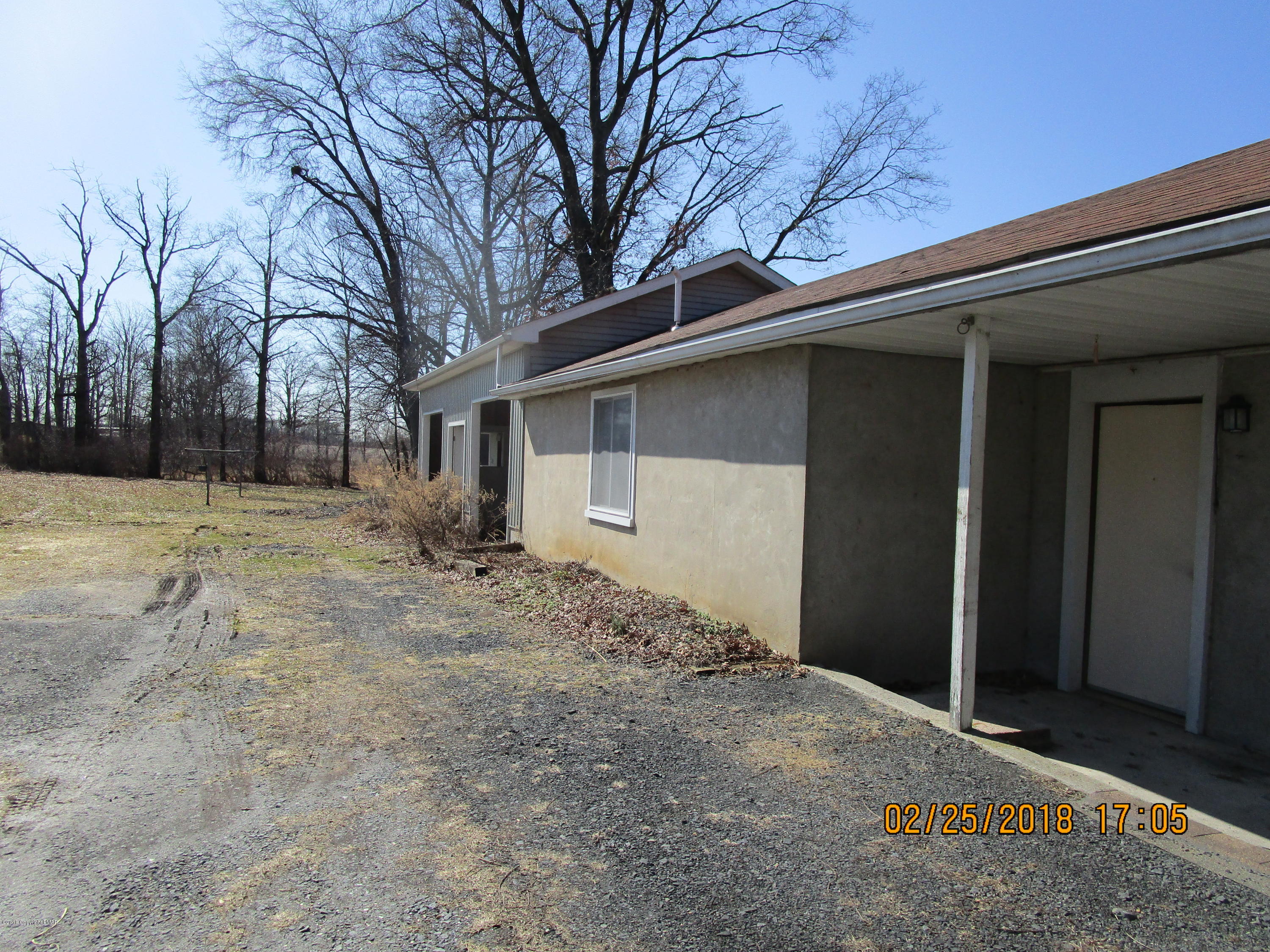 476 Male Road Wind Gap, PA 18091 - Photo 10 of 18 IMG_7532