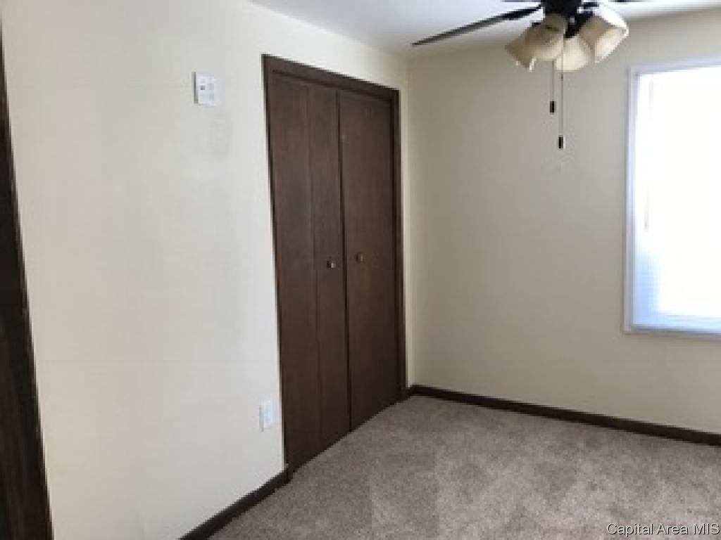 1716 North 19th Street Springfield, IL 62702 - Photo 7 of 11