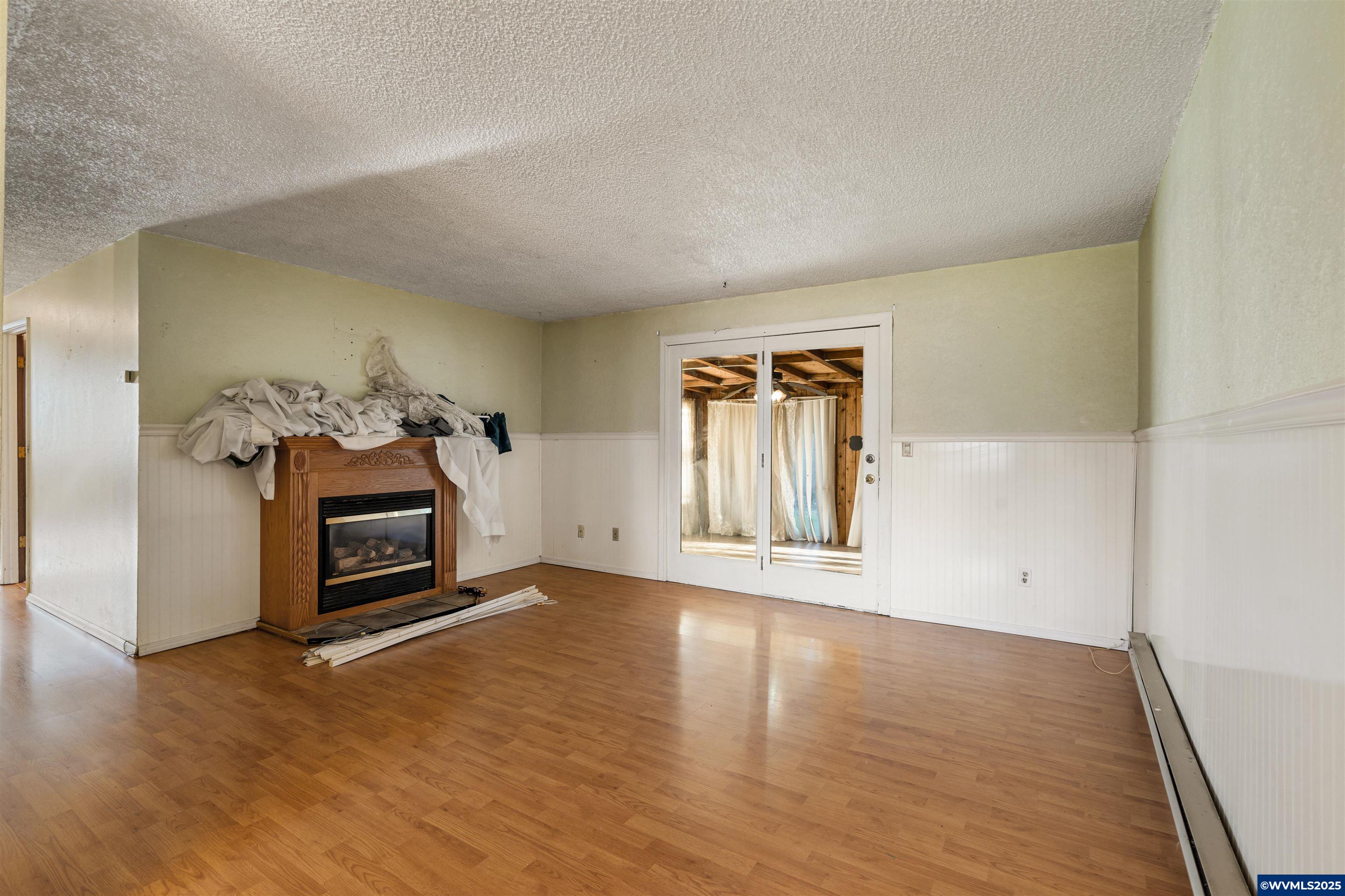 435 Maple Drive Independence, OR 97351 - Photo 11 of 30