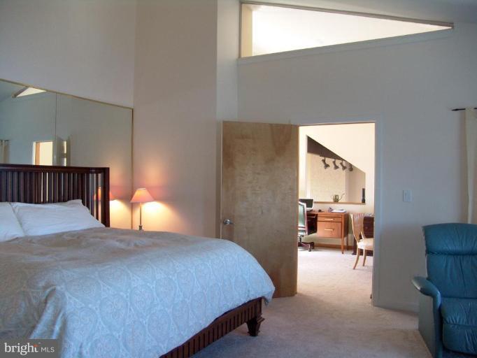 572 Laurel Road Riva, MD 21140 - Photo 14 of 30 Master Bedroom