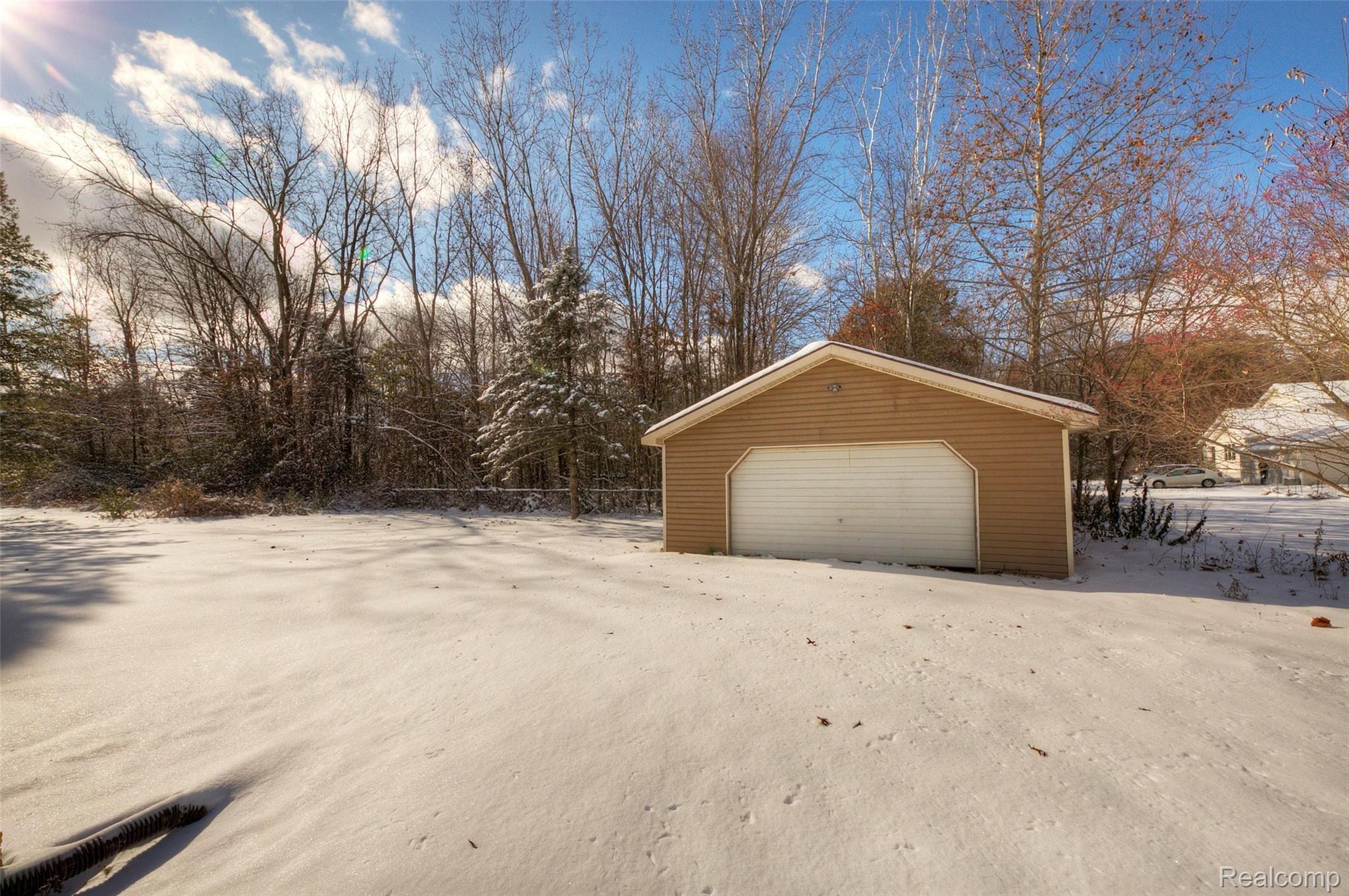 40054 Willis Road Belleville, MI 48111 - Photo 43 of 47 930A2841_2_3.jpg