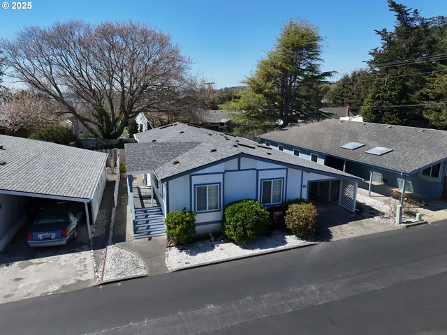 $169,000 | 97940 West Benham Lane, Unit 21, Brookings, OR 97415