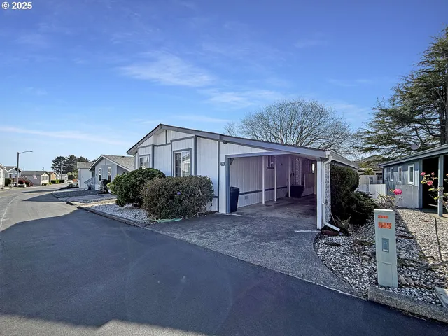 $169,000 | 97940 West Benham Lane, Unit 21, Brookings, OR 97415