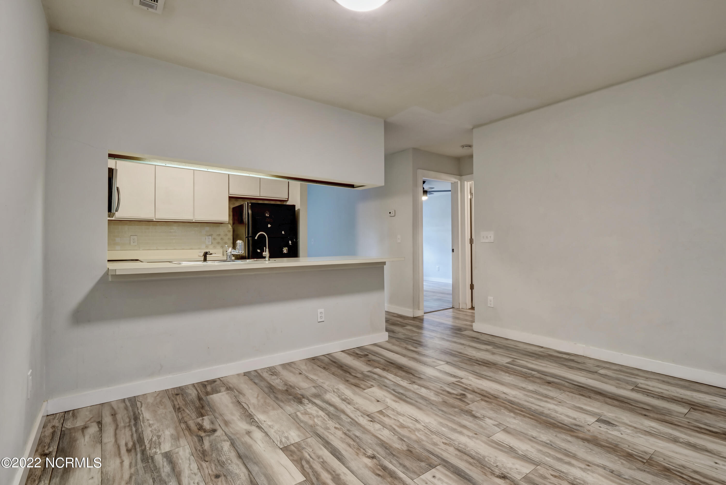 1507 Military Cutoff Road, Unit 130 Wilmington, NC 28403 - Photo 13 of 34 P3311384_85_86_87_88_89_90