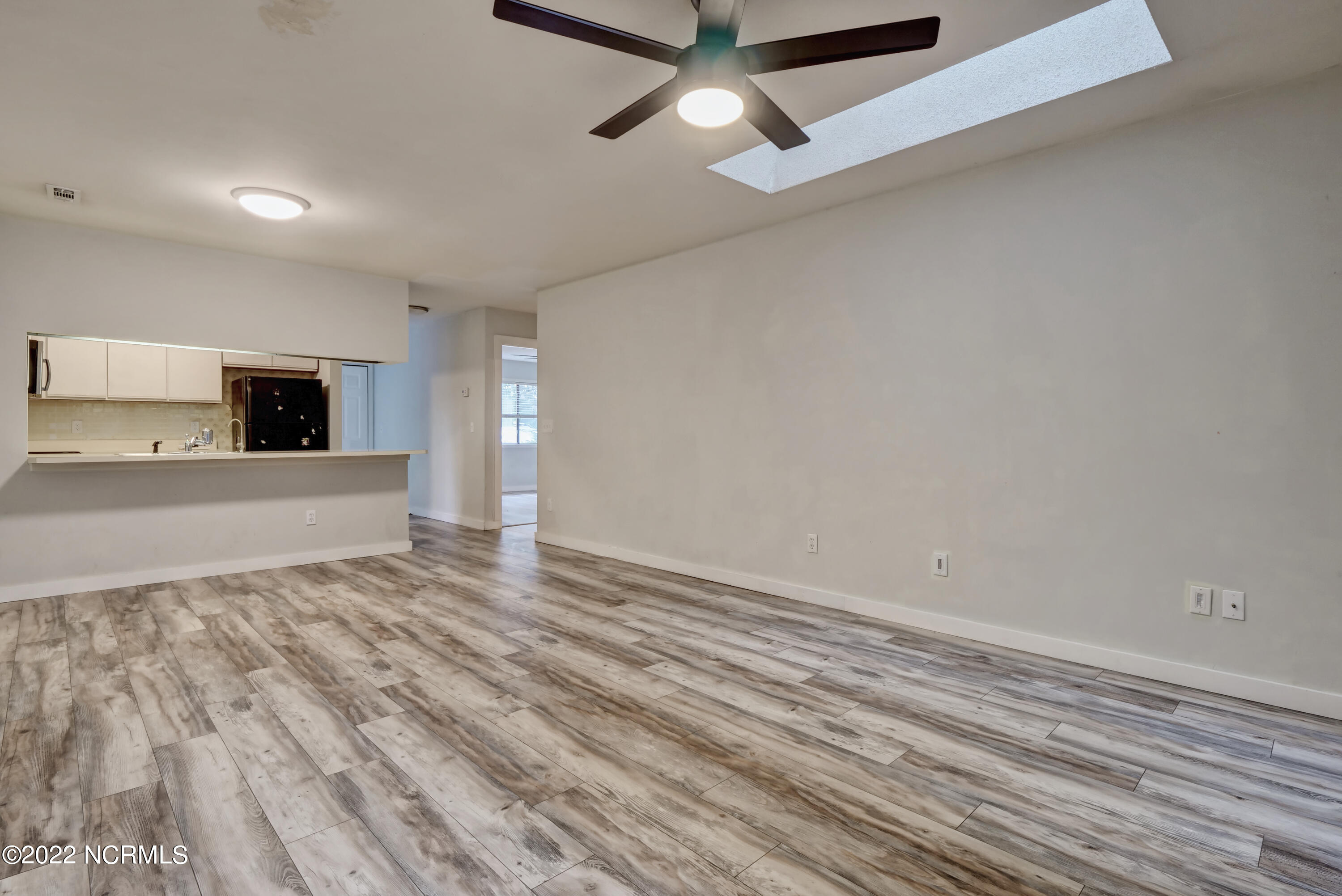 1507 Military Cutoff Road, Unit 130 Wilmington, NC 28403 - Photo 17 of 34 P3311419_20_21_22_23_24_25