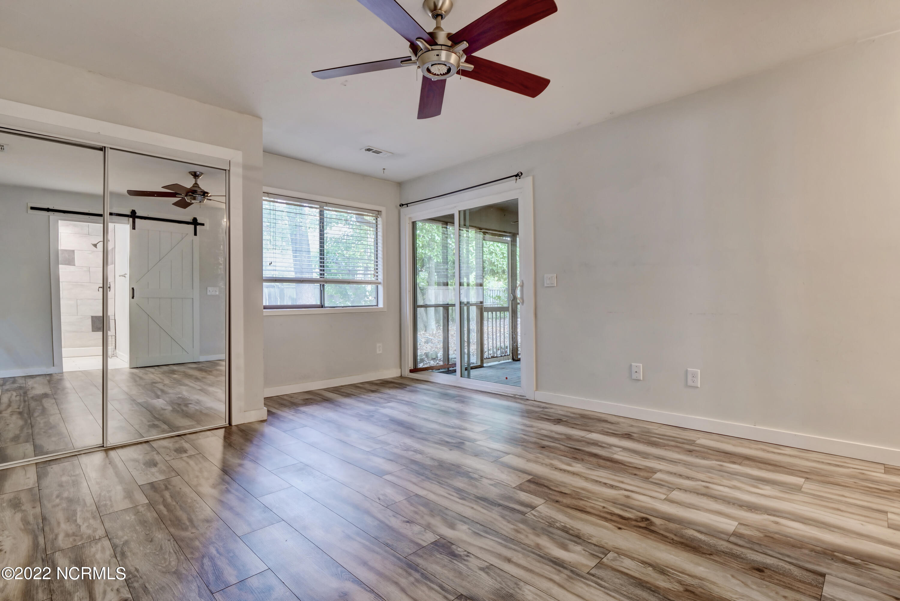 1507 Military Cutoff Road, Unit 130 Wilmington, NC 28403 - Photo 29 of 34 P3311545_46_47_48_49_50_51
