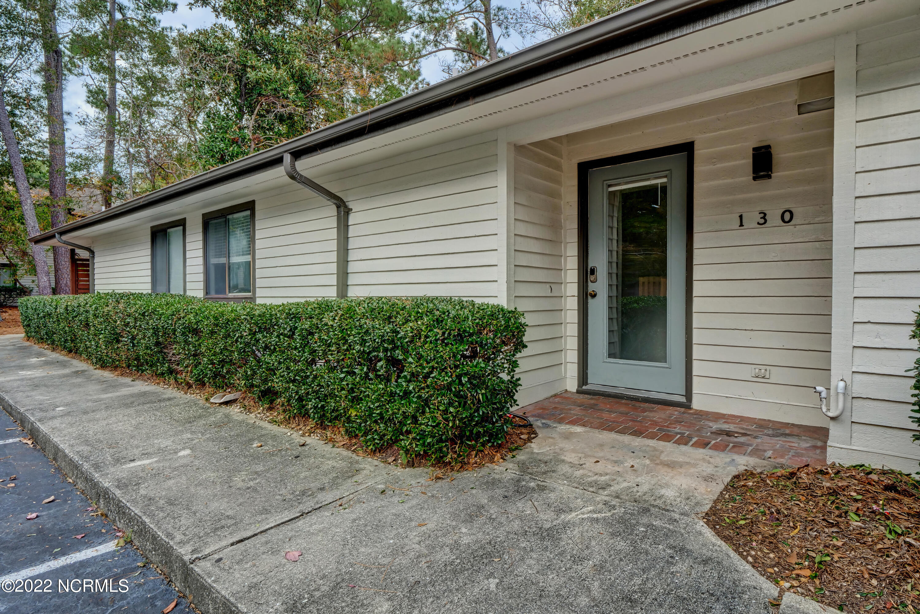 1507 Military Cutoff Road, Unit 130 Wilmington, NC 28403 - Photo 5 of 34 P3311293_4_5_6_7_8_9