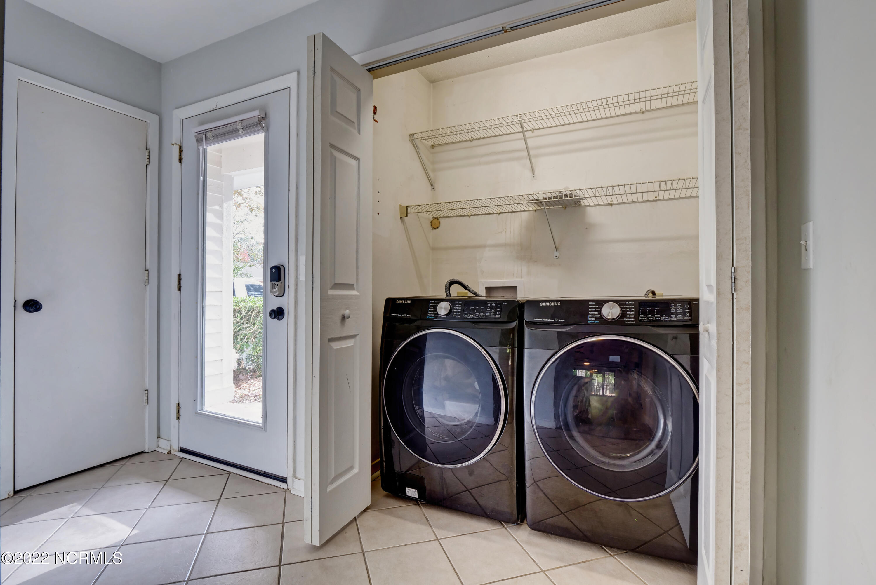 1507 Military Cutoff Road, Unit 130 Wilmington, NC 28403 - Photo 6 of 34 P3311300_1_2_3_4_5_6