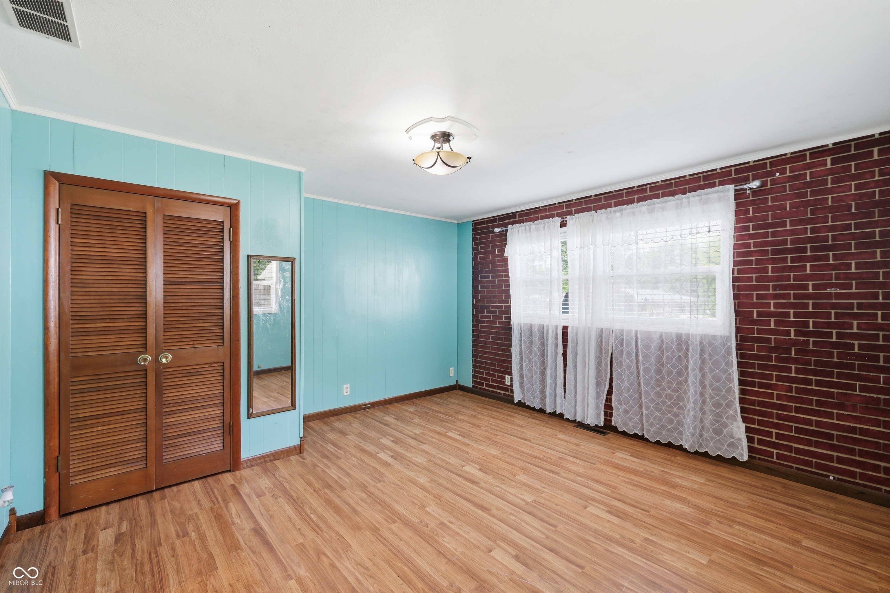 420 Kindig Road Indianapolis, IN 46217 - Photo 13 of 40 Gallery Image 13