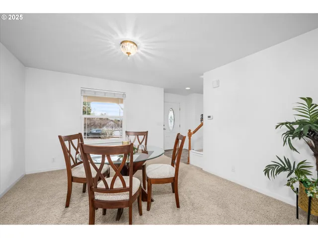 $349,000 | 48489 Hiland Ranch Drive, Oakridge, OR 97463