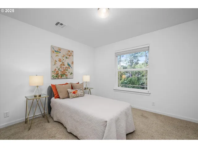 $349,000 | 48489 Hiland Ranch Drive, Oakridge, OR 97463