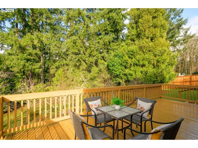 $349,000 | 48489 Hiland Ranch Drive, Oakridge, OR 97463