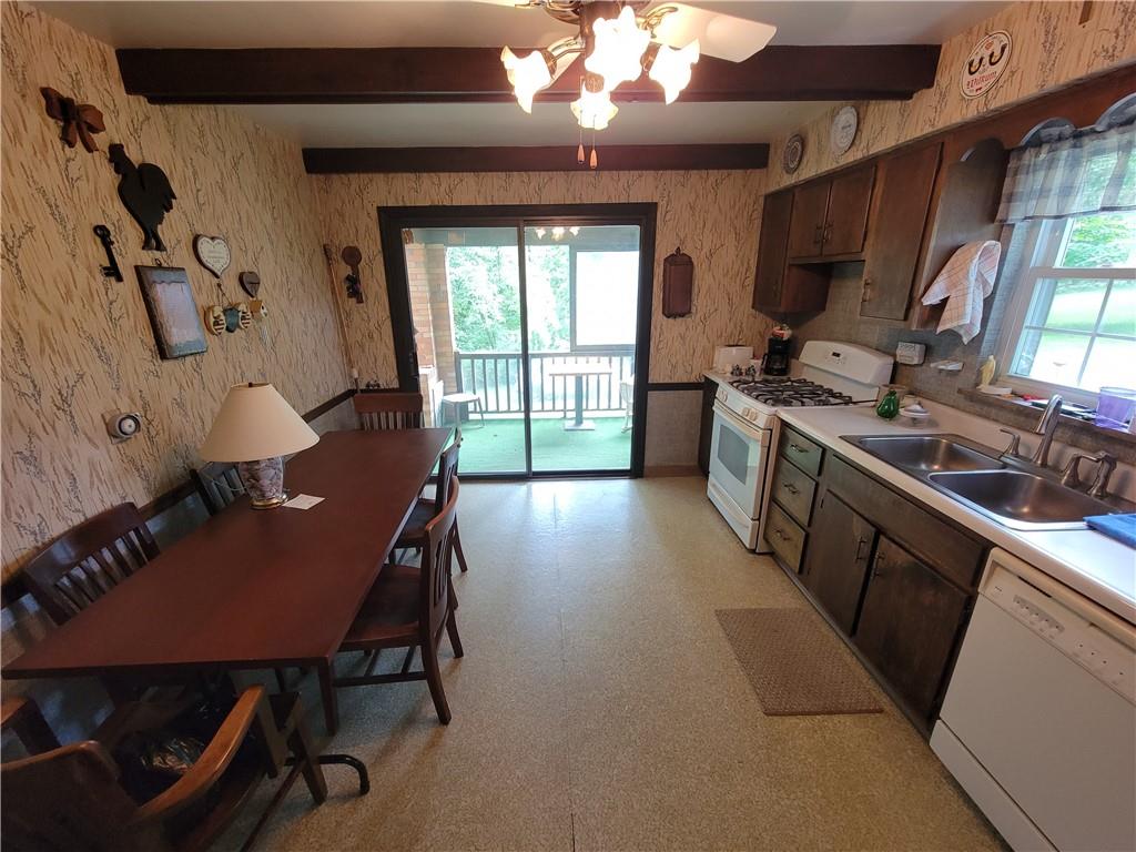 8951 Ringeisen Road Allison Park, PA 15101 - Photo 8 of 19