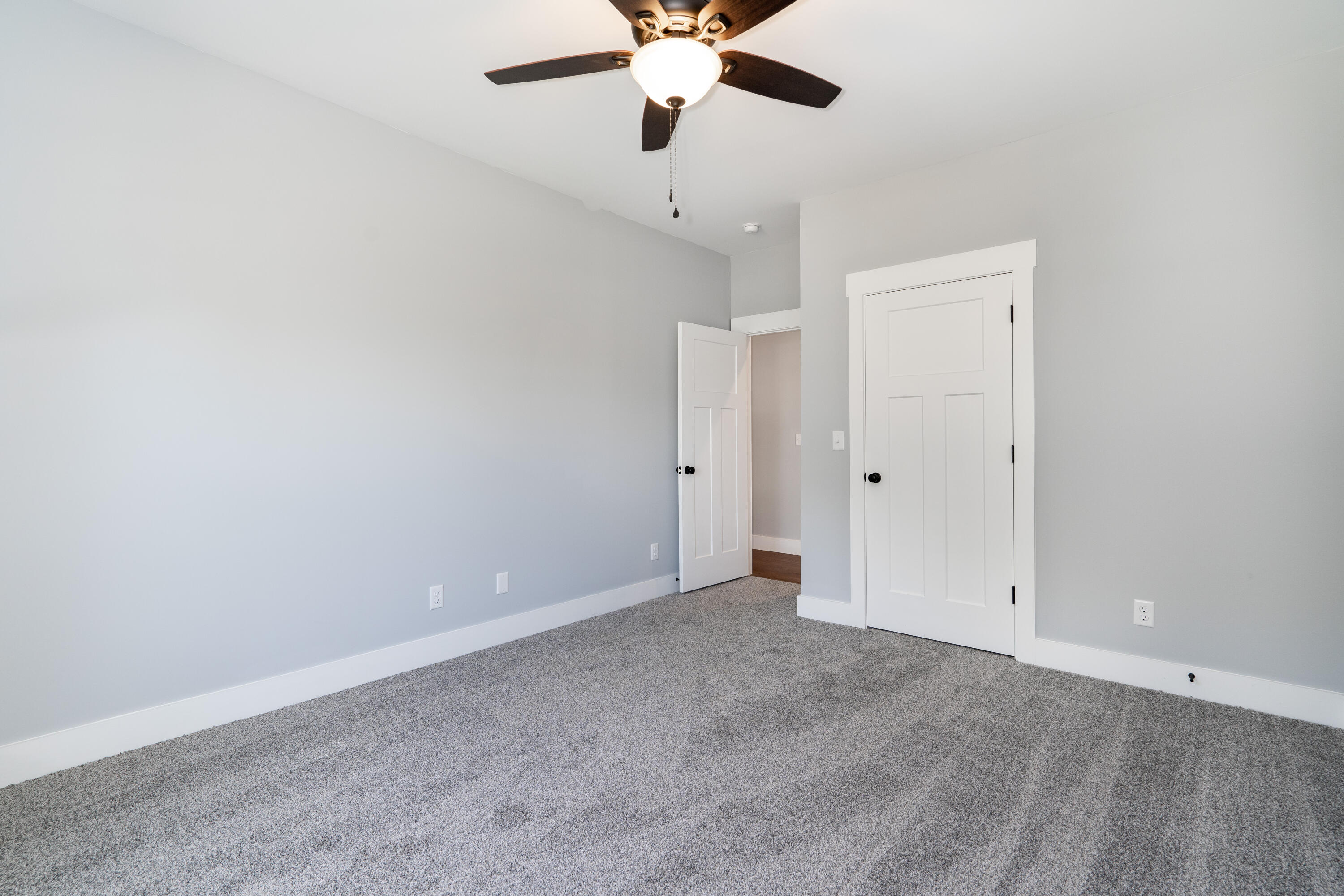 1711 Clayton Drive Chattanooga, TN 37421 - Photo 30 of 41 2nd Bedroom 1