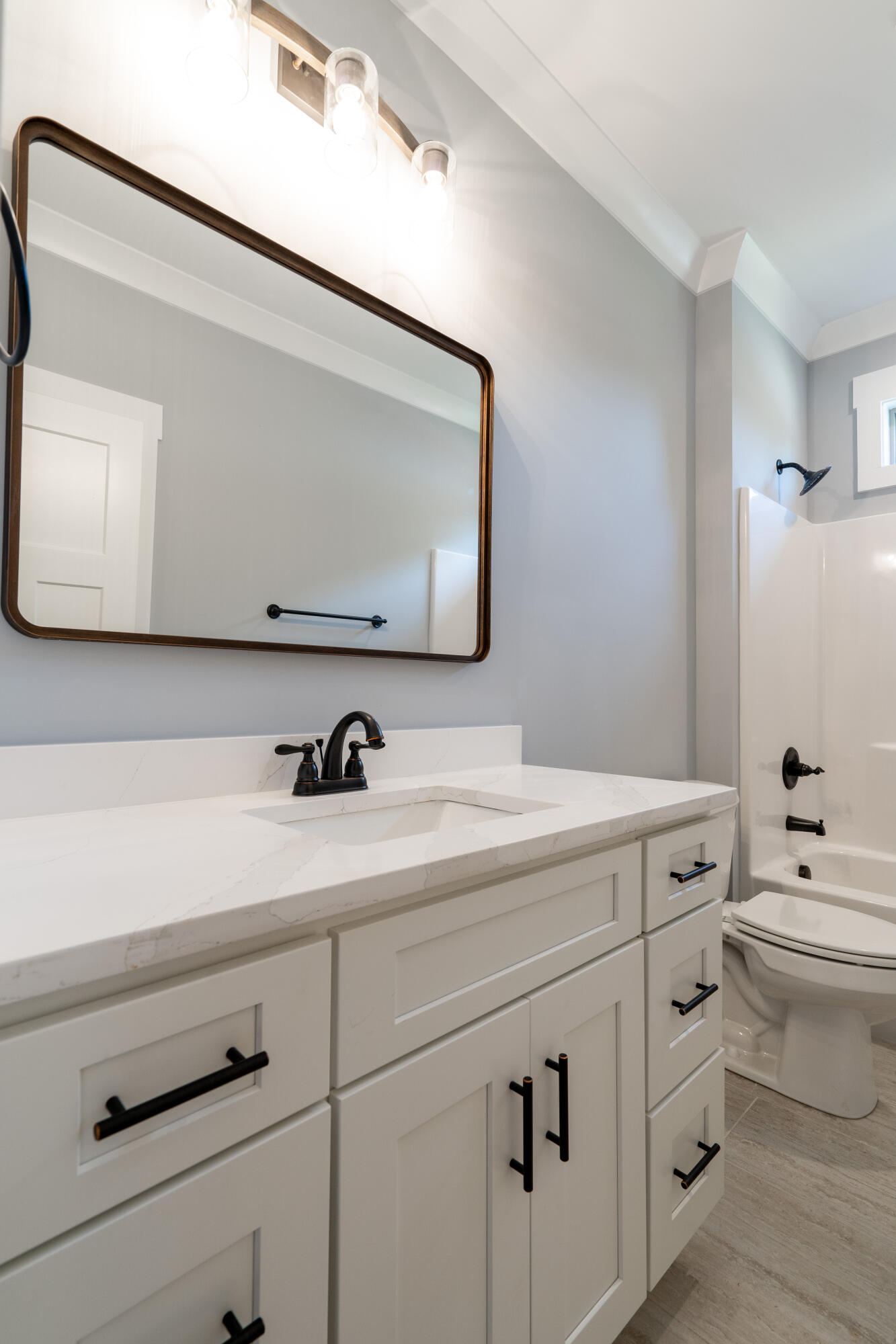 1711 Clayton Drive Chattanooga, TN 37421 - Photo 32 of 41 2nd Bath