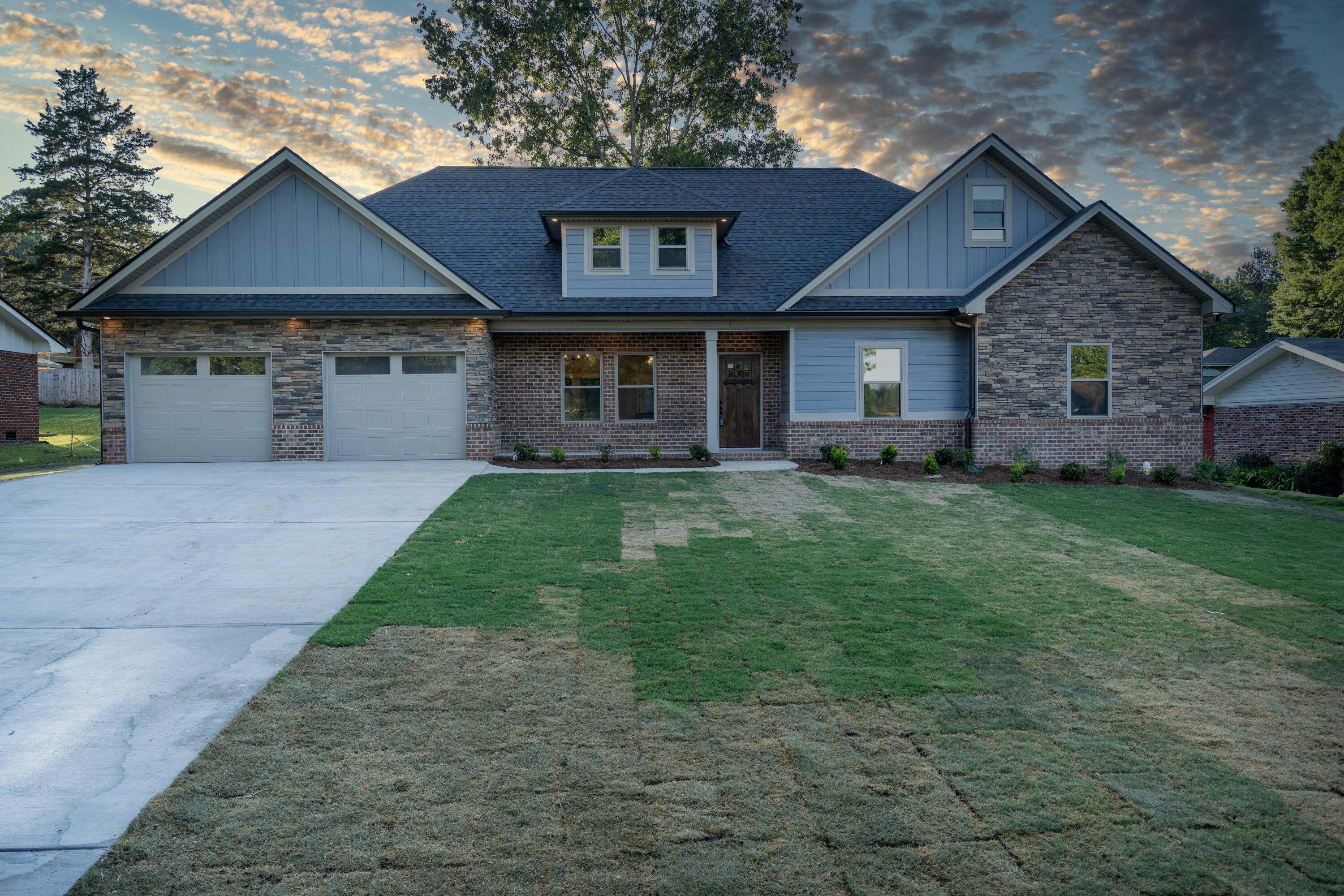 1711 Clayton Drive Chattanooga, TN 37421 - Photo 41 of 41 Front 3