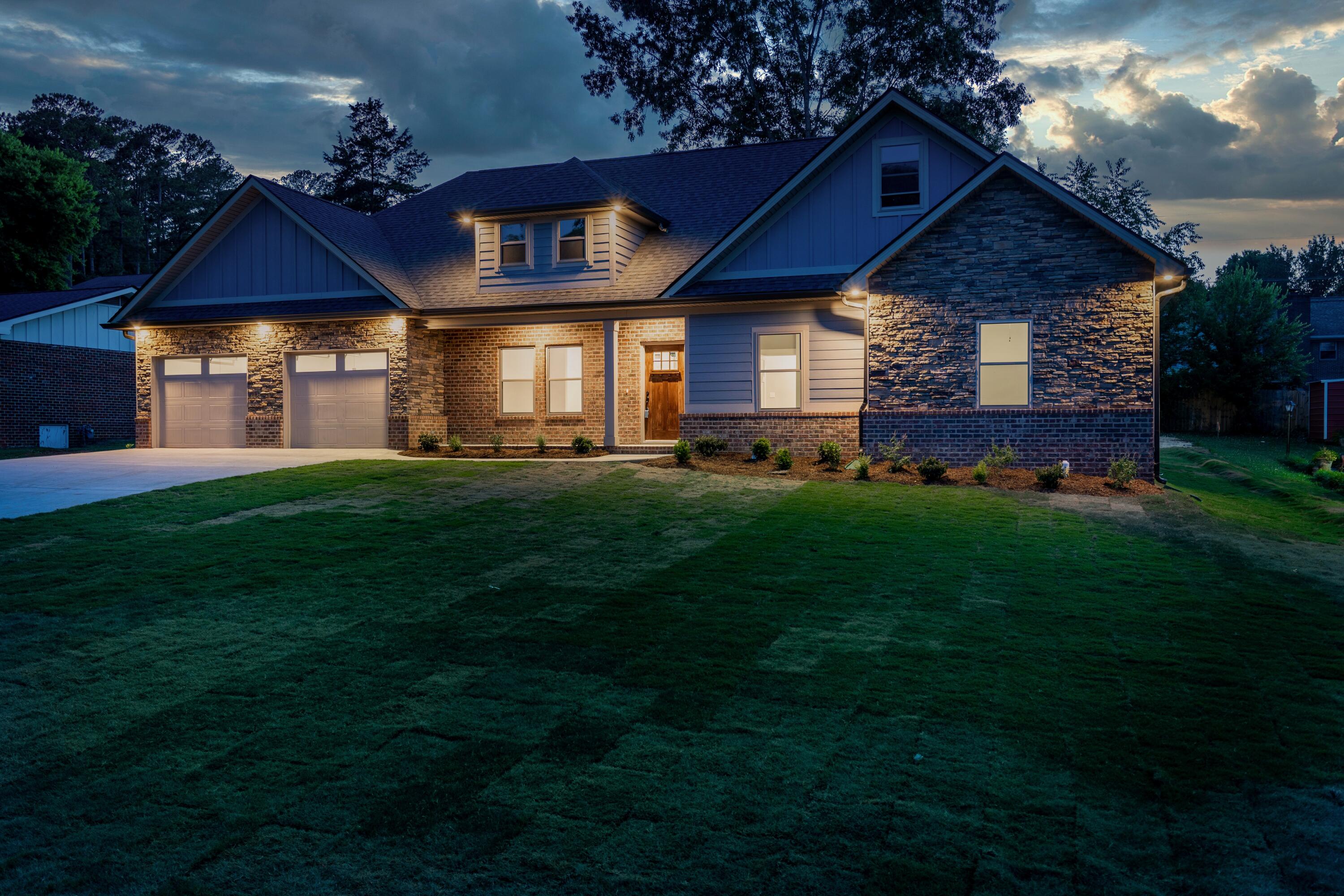 1711 Clayton Drive Chattanooga, TN 37421 - Photo 6 of 41 Front 7